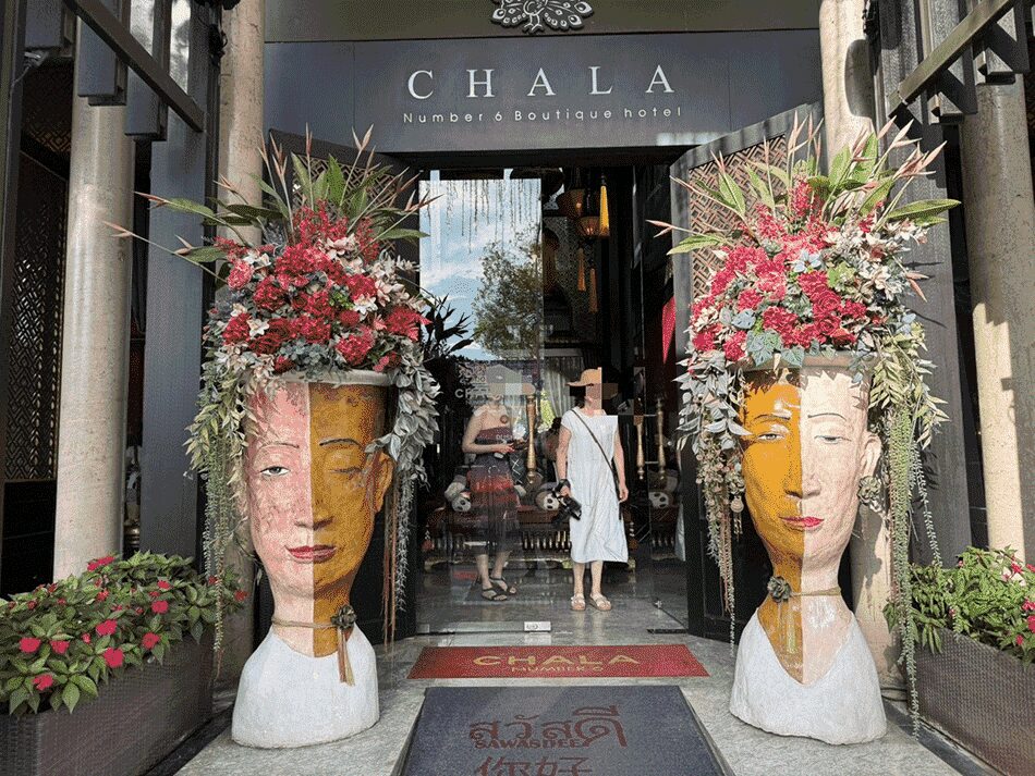 デラックスホテル「Chala No 6」
