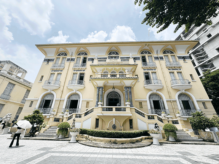 Vietnam Fine Arts Museum へ