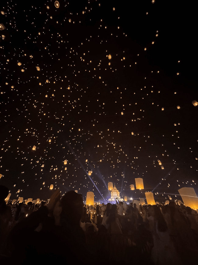 夜空のコムローイ