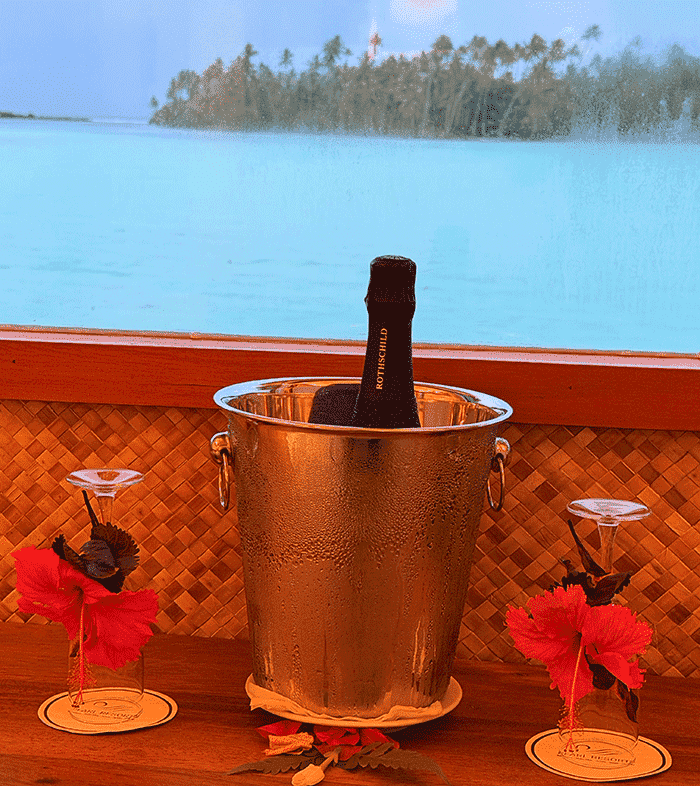 タヒチ旅行記 お部屋にはシャンパンも