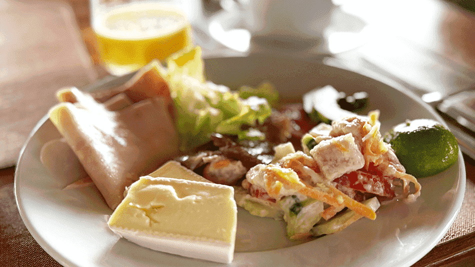 3日目 タハアの朝食