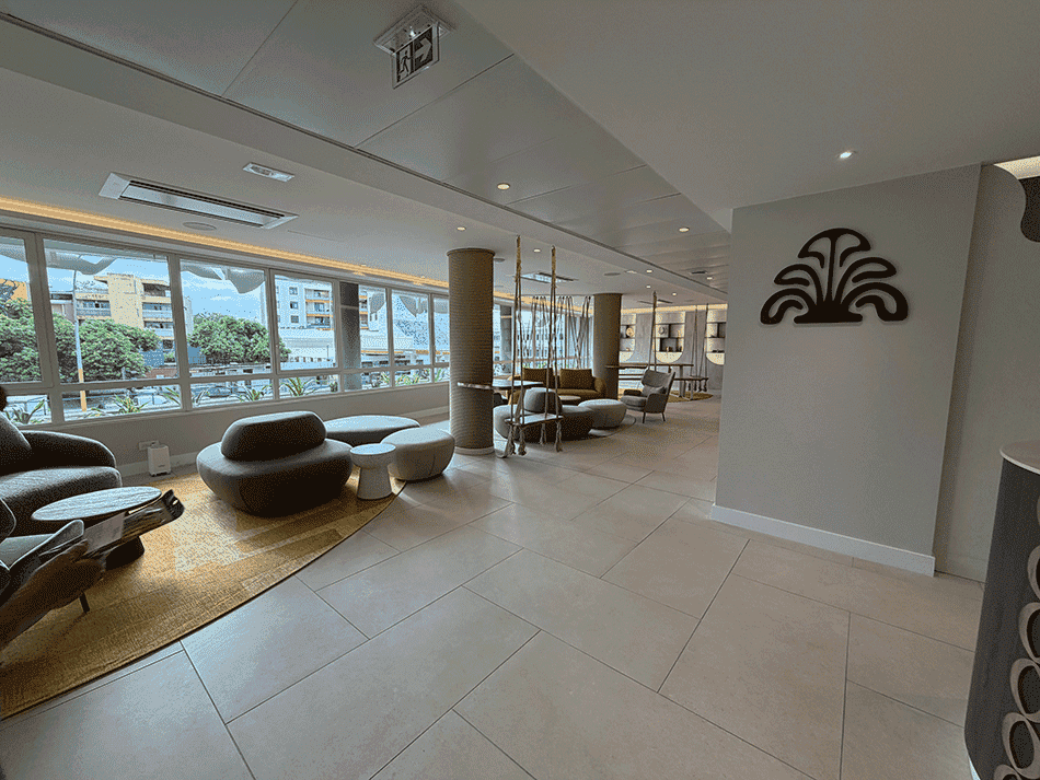 レヴァホテルのラウンジ