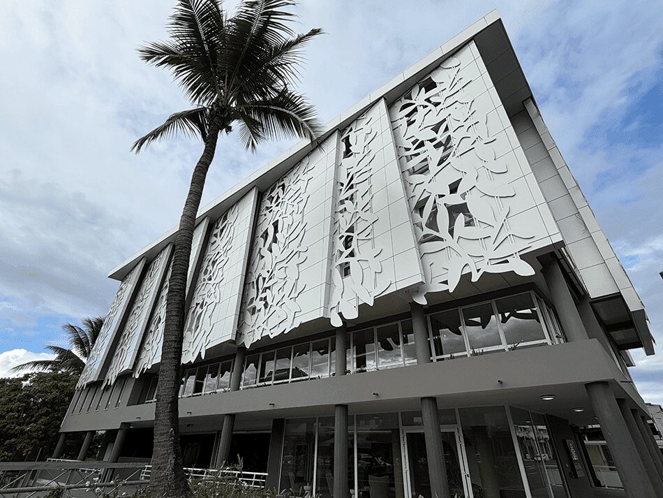 ホテル レヴァ タヒチへ