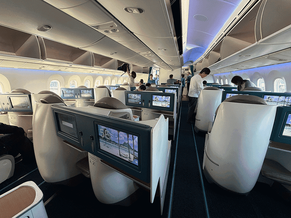 TN87便 パペーテ成田