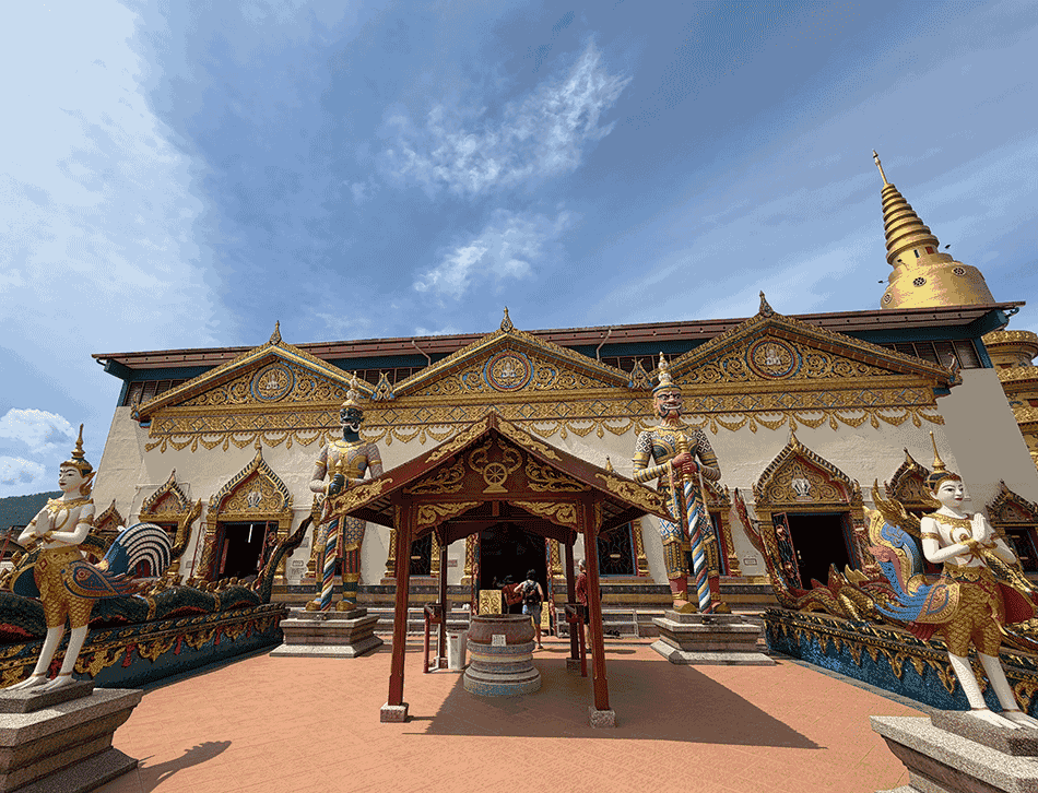 ワット・チャヤマンカララームへ